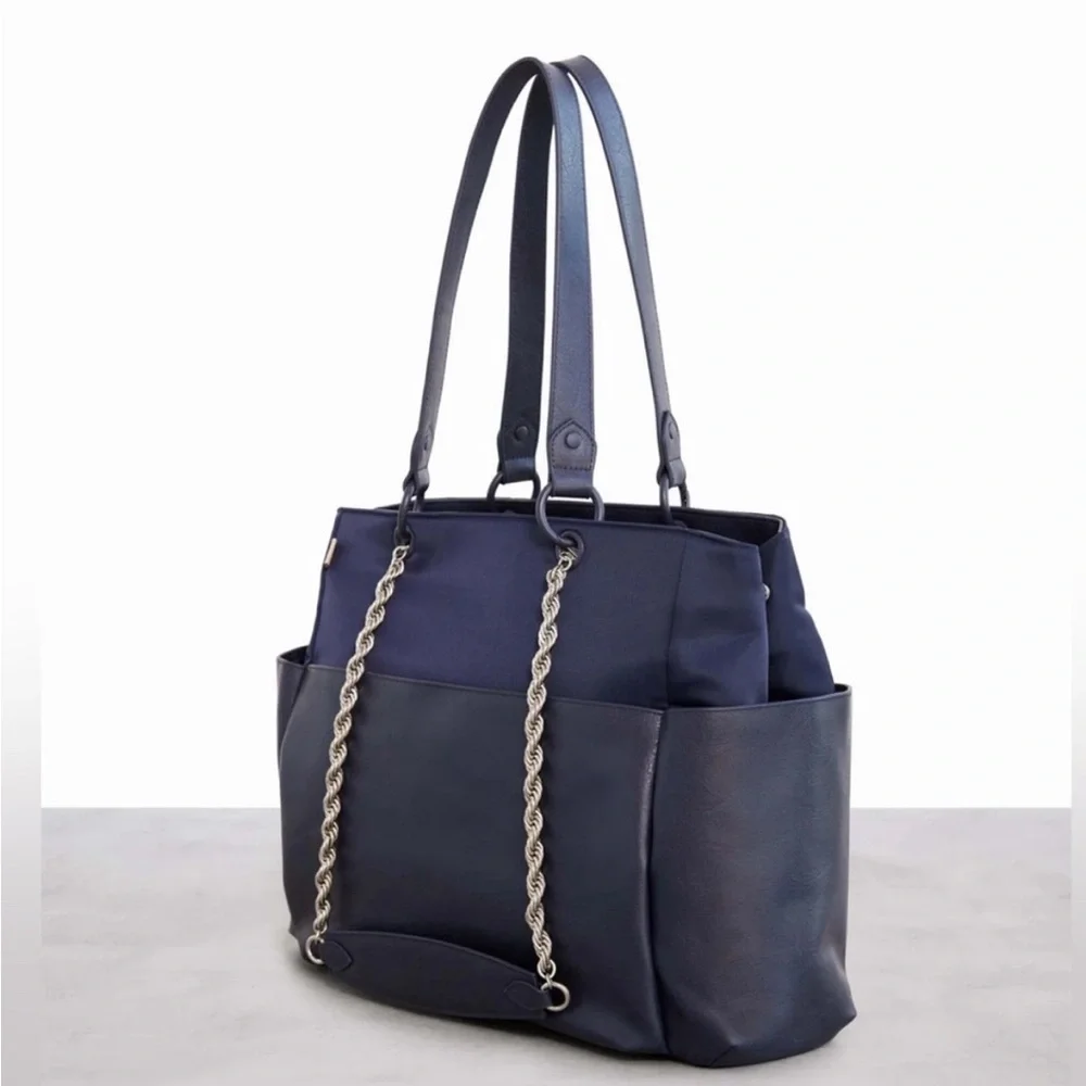 BEIS The Diaper Bag in Navy